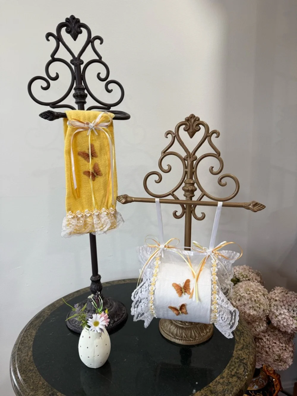 🦋 Hand Crafted Yellow & White Embroidered Towel & Toilet Paper Holder 🦋